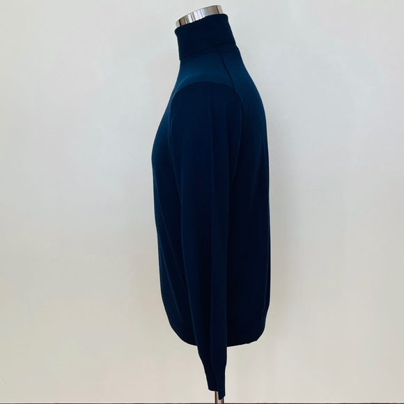 J Crew Men’s Merino Wool Turtleneck Sweater - Picture 3 of 4